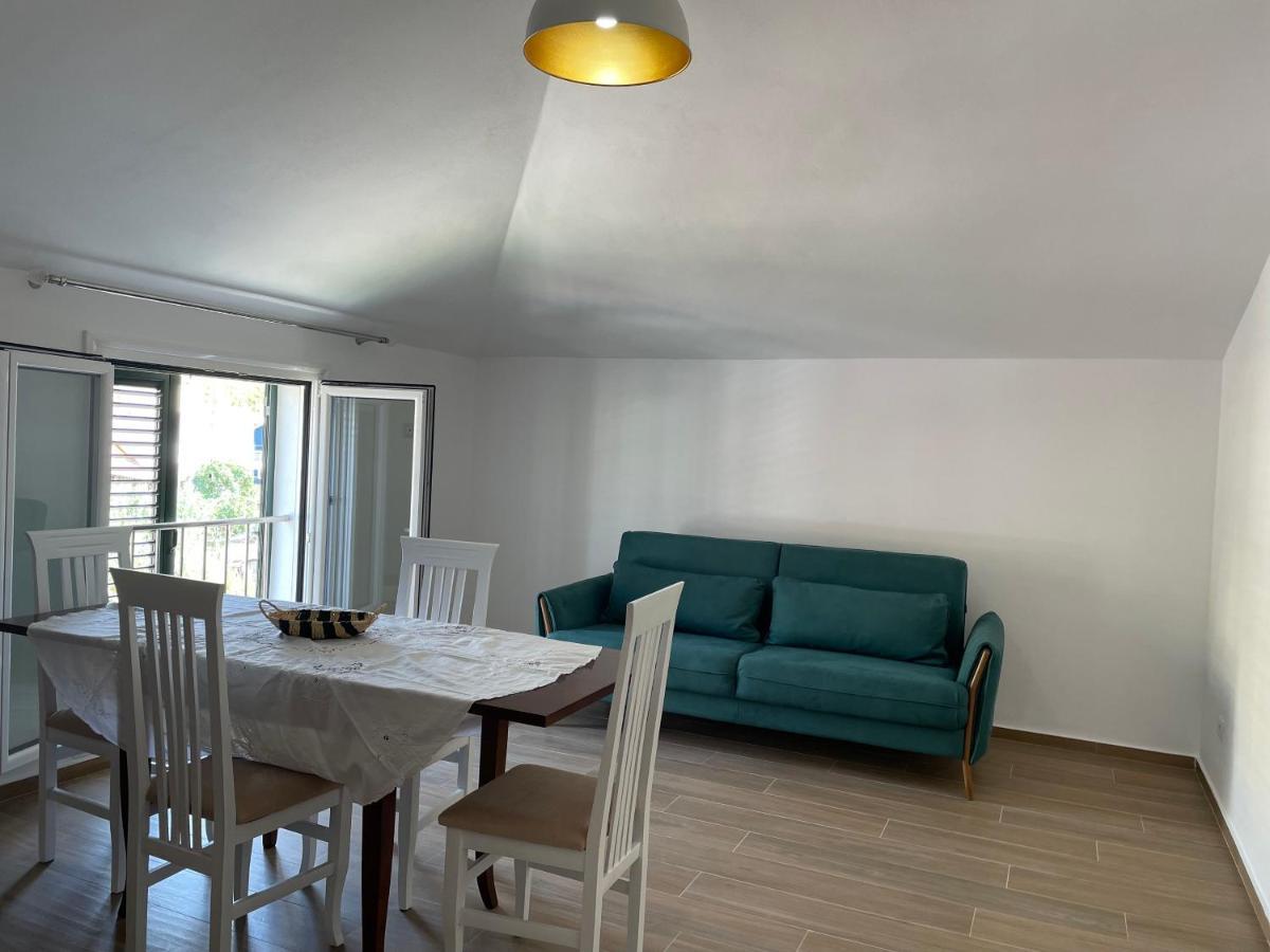 A Casa Di Alice Appartement Orikum Buitenkant foto