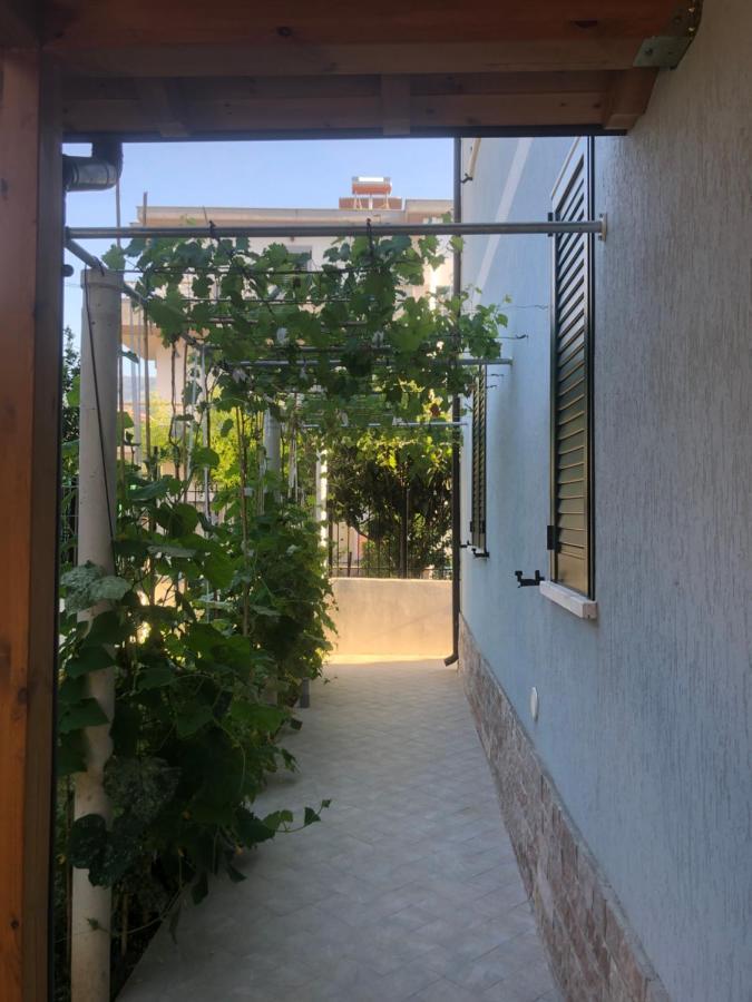 A Casa Di Alice Appartement Orikum Buitenkant foto